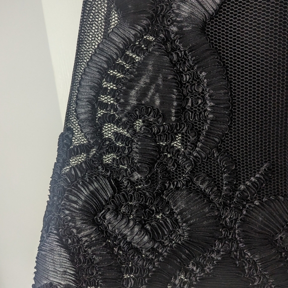 Maje black mesh skirt - Picture 2 of 3